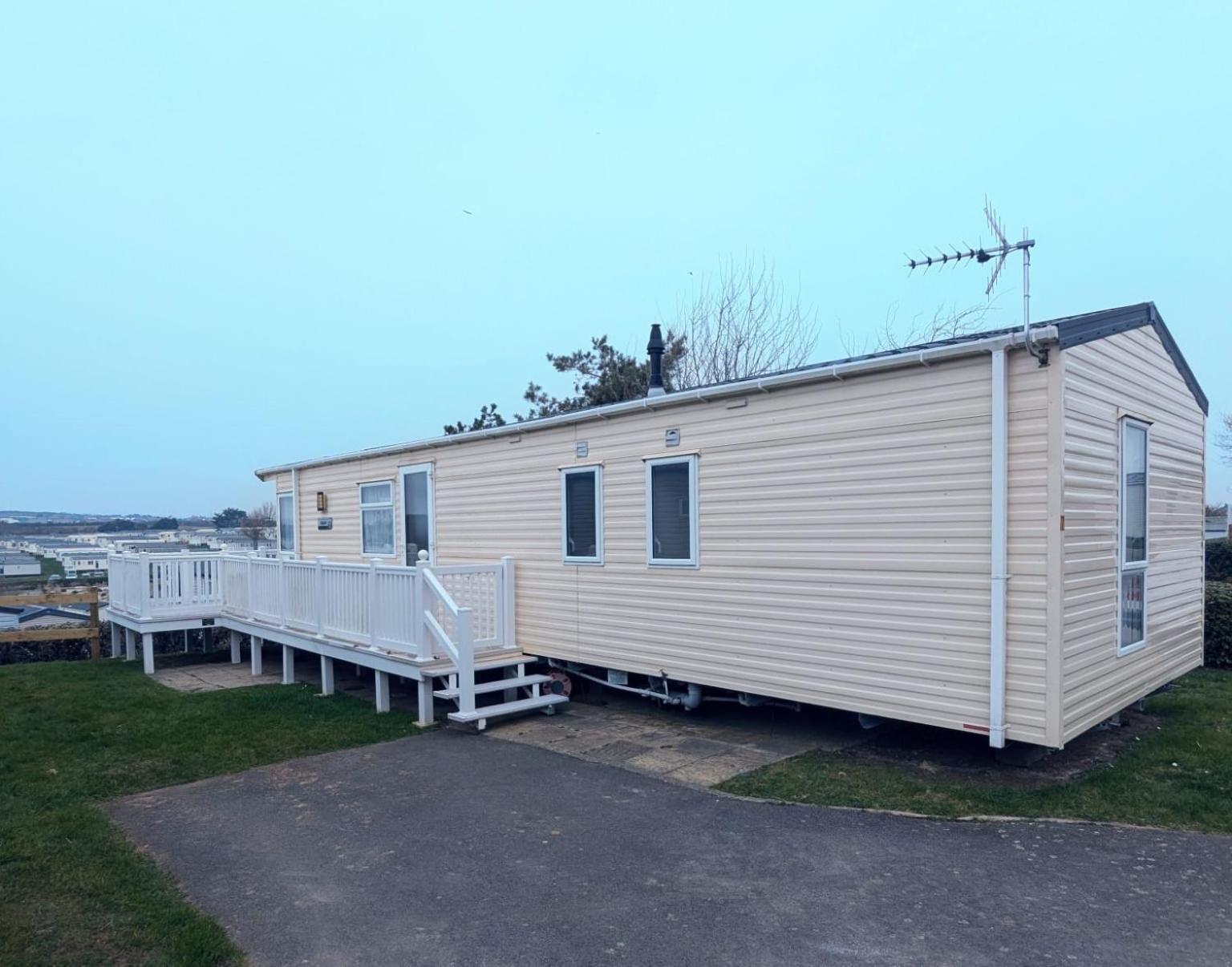 Beautiful Luxury Caravan Haven Littlesea Stunning Views Sleeps 6 Wyke Regis Exterior photo
